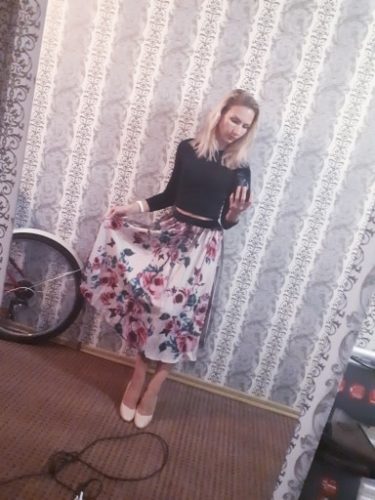 Two Pieces Set Crop Top & Long Skirt photo review