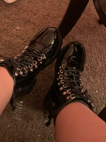 DRIPPIN' IN CHAINS PLATFORM BOOTS photo review